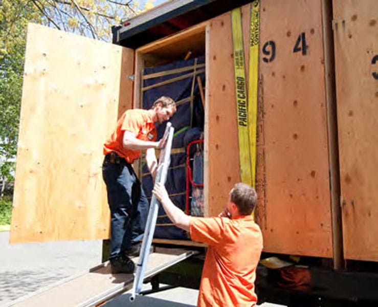 All Items Are Blanket-Wrapped And Safely Stacked & Loaded